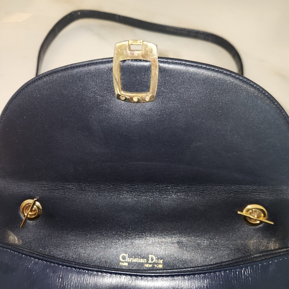 Dior Collectible Vintage 2 Way Bag. Classic Navy Blue With Original Strap! Rare! - Picture 13 of 15